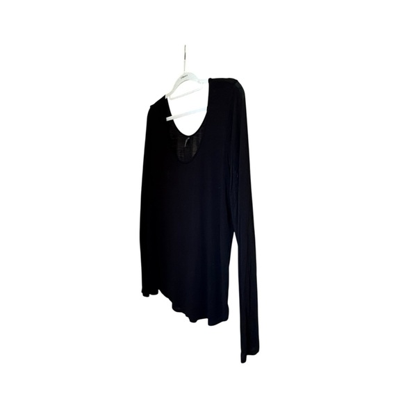 Riller & Fount Classic Black Blouse - Picture 3 of 6
